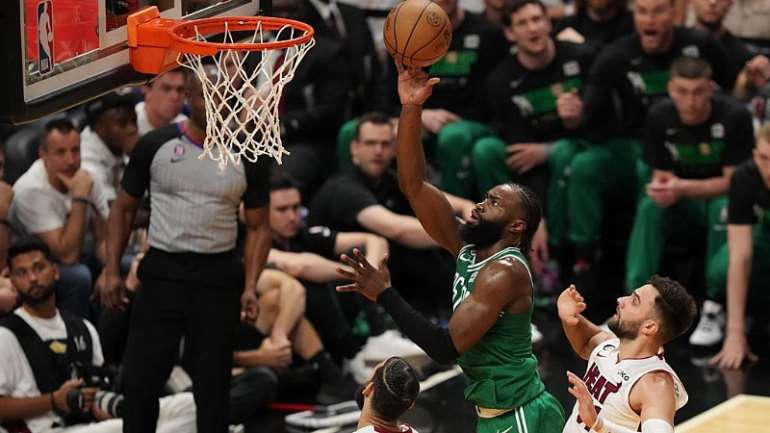 Jaylen Brown Celtics Agree To Record 5 Year 303 7M Supermax Extension