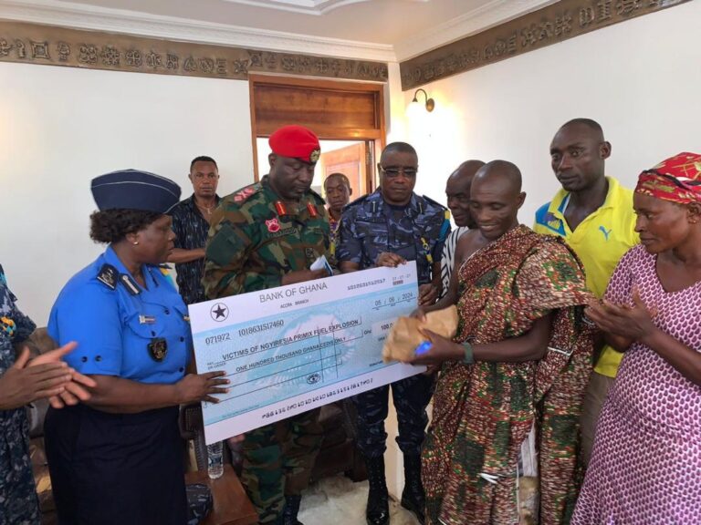 Joe Ghartey Leads GRA In Donating GHC100 000 To Egyiresia Premix Fuel