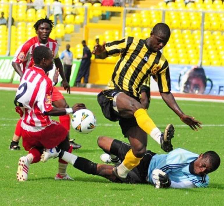 Goalkeeper, Fatau under attack