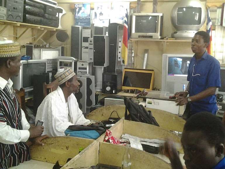Gomoa-Mpota: Tijaniyya Muslims Spiritual Leader Visits Apostle Kwadwo Safo Kantanka
