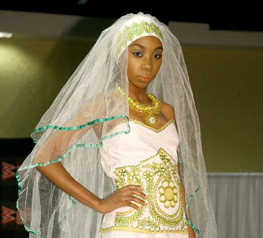 21 TEKAY BRIDAL EXPO 2013
