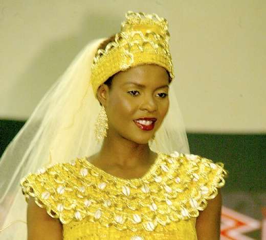 52 TEKAY BRIDAL EXPO 2013