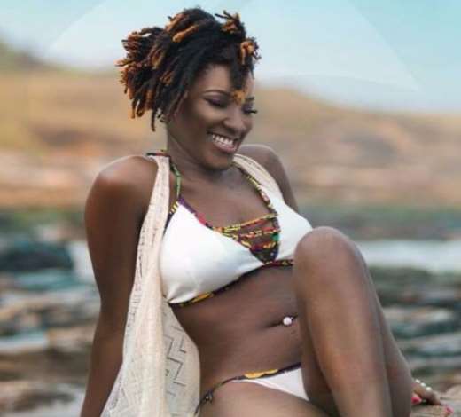 ebony1