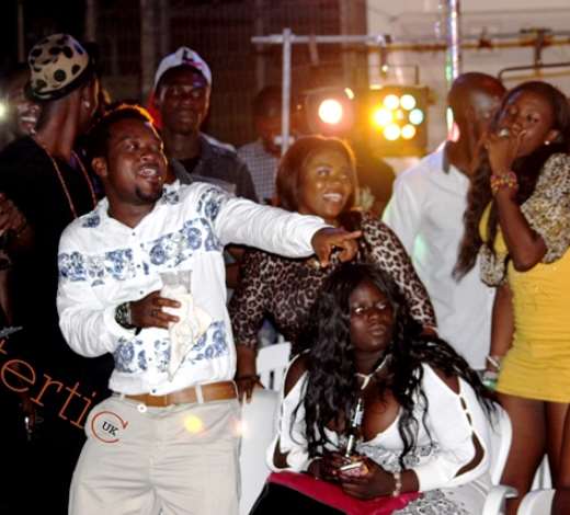 raqueldansoman christmas jumpoff2712201310 4
