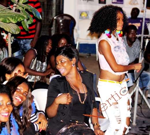 raqueldansoman christmas jumpoff2712201316