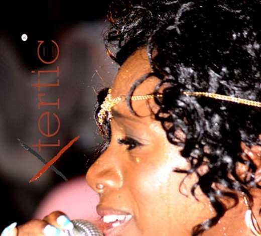 raqueldansoman christmas jumpoff271220136