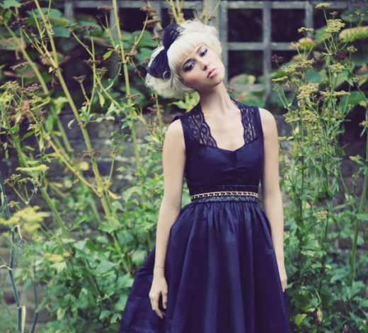 BLOSSOM LACE DETAILED DRESS
