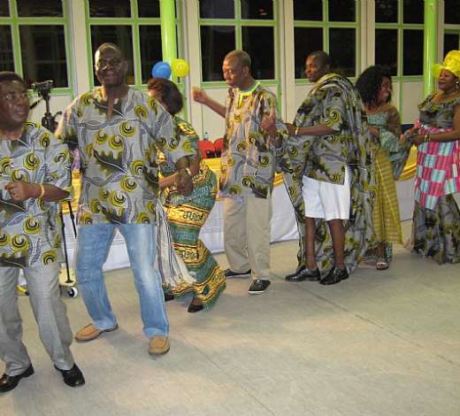 Delegates dancing Borborbor