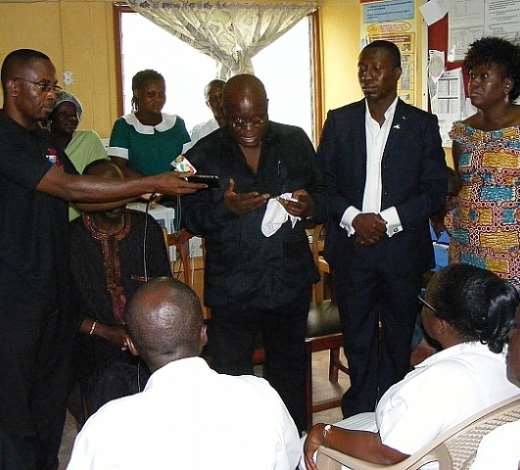 Akufo-Addo visits Senya Beraku acciddent victims, mourns with bereaved