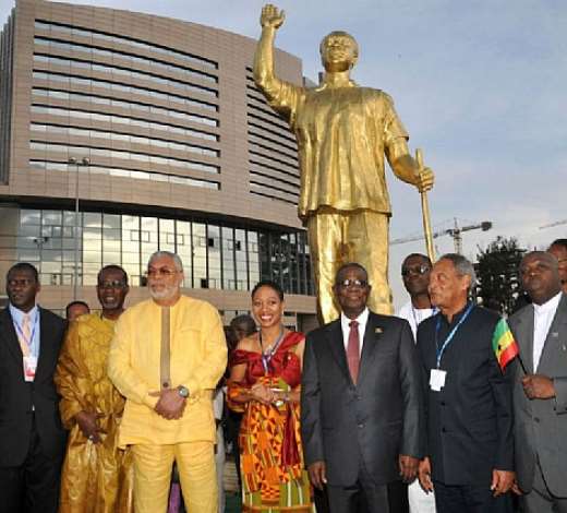 H.E. President Mills, John Rawlings, Dr Francis Nkrumah, Samia Nkrumah and others pose with Nkrumahs Statue in Addis Ababa