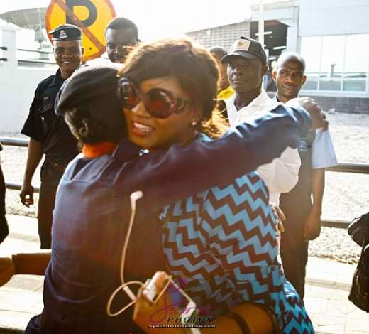 mg 4460omotola airport sync photos7