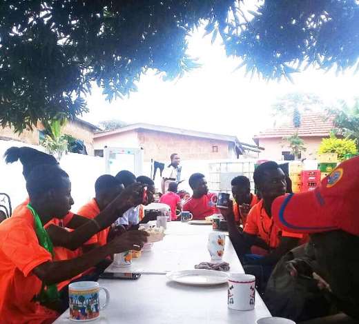 Ningo Prampram Holds Homowo Marathonas Winner Gets Educational Scholarship