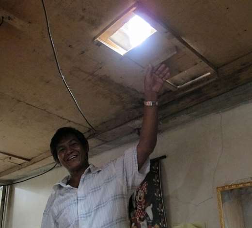 MyShelterSolar bottles light up the PhilippinesA newly installed solar bottle light