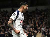 Champions League: Under-pressure Thomas Frank's Tottenham beat Dortmund