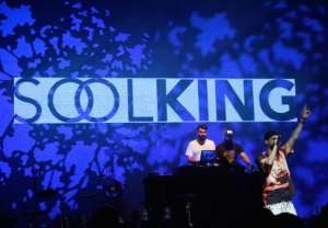 Already acclaimed in the Francophone world, the Algerian rapper Soolking this year set his sights on North America, where he played historic venues including New Yorks Apollo and the Globe Theatre in Los Angeles.  By Angela Weiss (AFP)