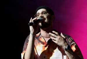 As his merengue-inflected single Suavemente once again topped Frances songs chart, Algerian rapper Soolking was stateside, delighting fans and wooing new followers with his blend of rap and Maghrebian folk music.  By Angela Weiss (AFP)