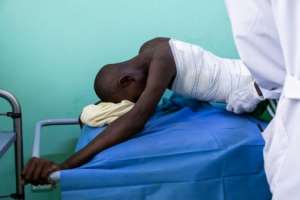 Hissen Ibrahim Abdelmadjid, 15, suffered back burns.  By Joris Bolomey (AFP)