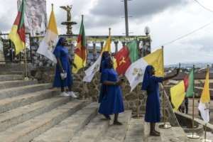 Leos arrival is keenly anticipated in Bamenda.  By PATRICK MEINHARDT (AFP)