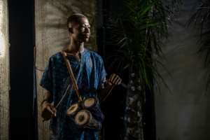 Medaaye, an African adaptation of the Greek tragedy Medea, incorporates traditional drummers.  By Light Oriye Tamunotonye (AFP)