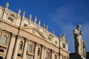 The statue of St Peter in front of St Peters Basilica at the Vatican.  By Alberto PIZZOLI (AFP)
