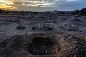 The unmarked graves of migrants at the cemetery in Obock.  By Luis TATO (AFP)