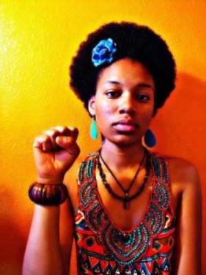 African lady with a natural Afro hair