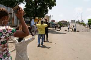 Few residents dare to go out the day after President Muhammadu Buhari took a tough line in a televised address to the nation. By Pierre FAVENNEC AFP