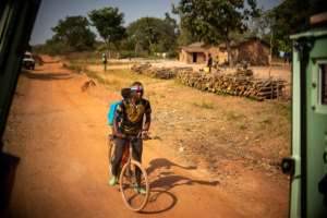 Since August, according to the UN, mines have killed eight people in northwestern CAR, leading these boys to take to a supposedly safe road. By Barbara DEBOUT AFP