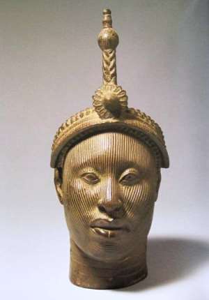 Olokun, crowned head, Ife, National Commission for Museums andMonuments, Nigeria