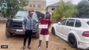 Asamoah Gyan celebrates Funny Face with birthday cake today