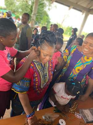 Changing Minds, Changing Attitudes — VP Howard-Taylor Inspires Girls On IDGC