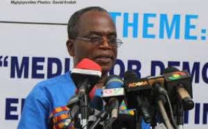 Who Qualifies as a Journalist? Ghana’s Media Boom and the Crisis of Professional Identity