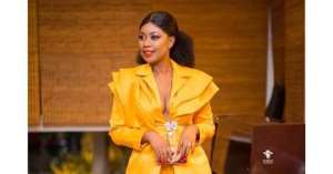 Hot  Looks From Selly Galley Fashion Lovers Can Rock!