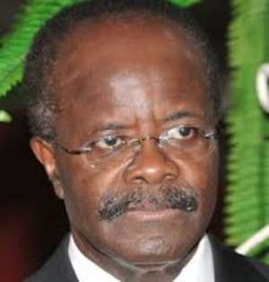 Nduom Invades Court with Bus Loads of Supporters