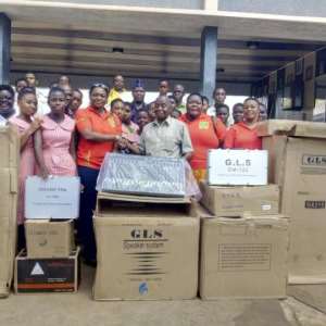 Mawuli School Gets Support From OMSU 1986 Group