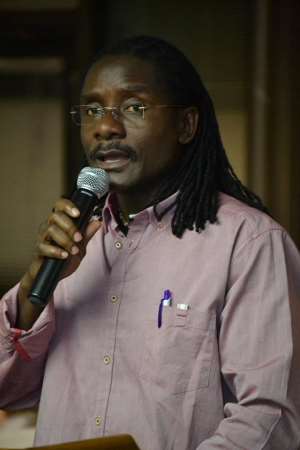 Renowned Liberian Journalist Endorses Weahs Presidential Run