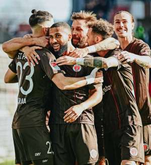 Ghanas Daniel-Kofi Kyereh earns high marks after scoring for St. Pauli in win against Hansa Rostock