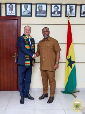 Defence Minister pushes deeper Ghana-Czech defence cooperation