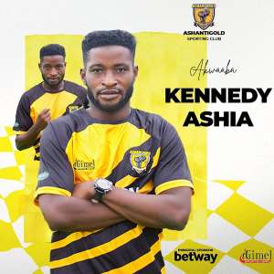 Ashanti Gold SC announce signing of Kennedy Ashia to strengthen squad