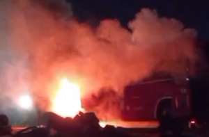 Techiman bound OA bus catches fire near Nsawam