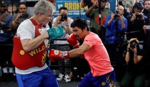 Manny Pacquiao trains for WBA welterweight title fight