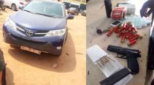 Police Intercept Unregistered Vehicle With Pistol And Ammunition