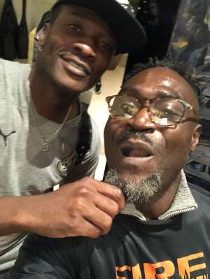 Countryman Songo Unite With Asamoah Gyan In Ethiopia