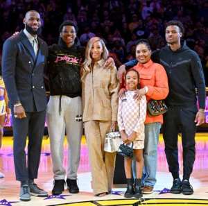LeLongevity 23 for 23: LeBron’s Greatness Isn’t Possible Without His Queen, Savannah James