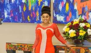 Actress, Mercy Aigbe Celebrates 41st Birthday with cool photos