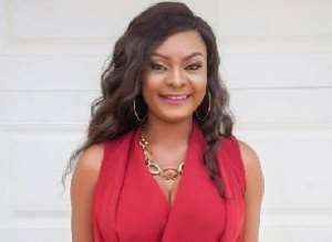 Family Before Career - Beverly Reveals