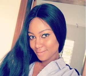 I Need A Date – Yvonne Nelson
