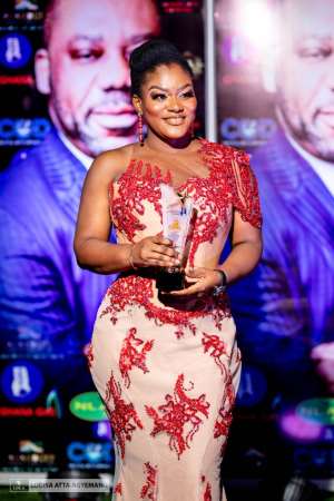 YDUA president wins outstanding female youth leader of the decade