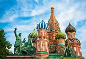 Russia Promises Development, Promotes Political Tourism