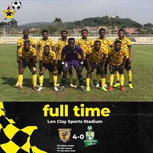 202122 GPL Week 13: Free-scoring Ashanti Gold SC hammer Elmina Sharks 4-0